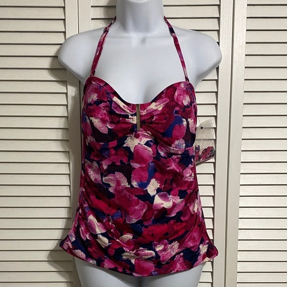 Calvin Klein Other - Calvin Klein tankini Top!
